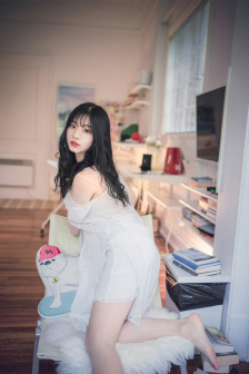 不扣钮的女孩 电影